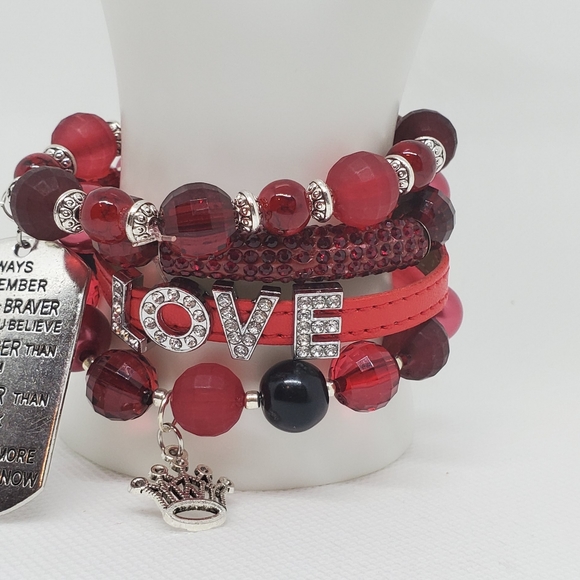 Beautiful red stack bracelet - Picture 6 of 7